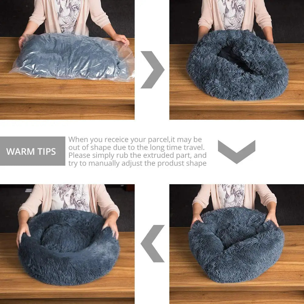 Soft plush round pet bed for cats and dogs – warm and comfortable sleeping bed in multiple sizes.