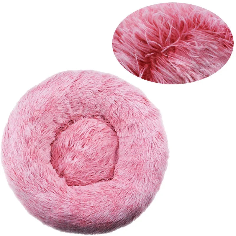 Soft plush round pet bed for cats and dogs – warm and comfortable sleeping bed in multiple sizes.