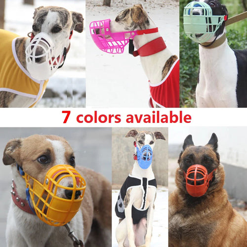 Adjustable plastic dog muzzle – anti-biting and anti-barking basket-style mouth cover for dogs in sizes S/M/L.