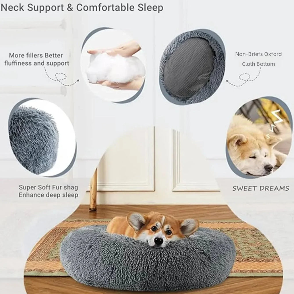 Soft plush round pet bed for cats and dogs – warm and comfortable sleeping bed in multiple sizes.