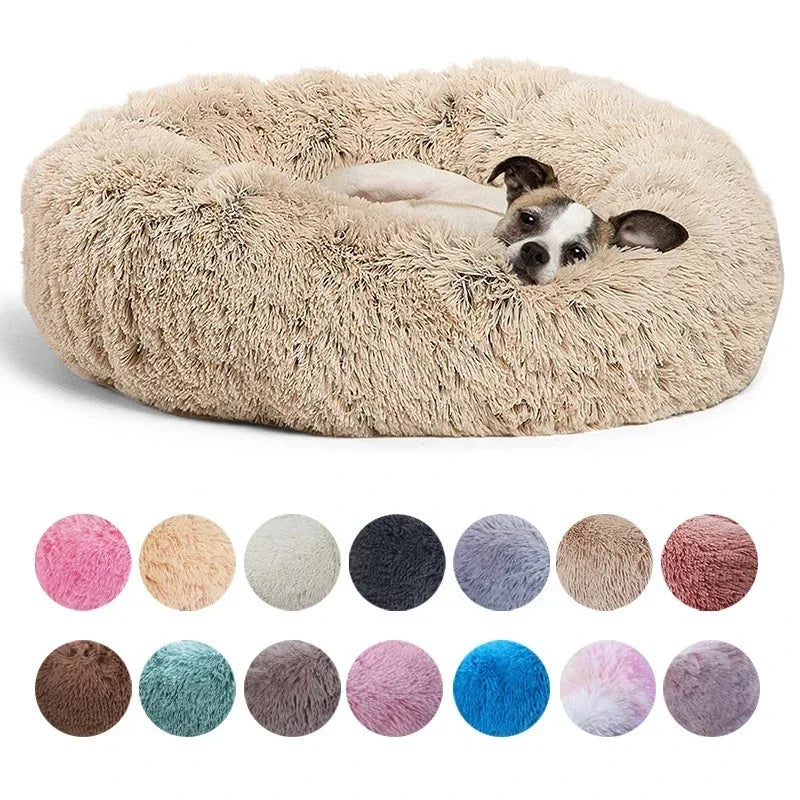 Soft plush round pet bed for cats and dogs – warm and comfortable sleeping bed in multiple sizes.