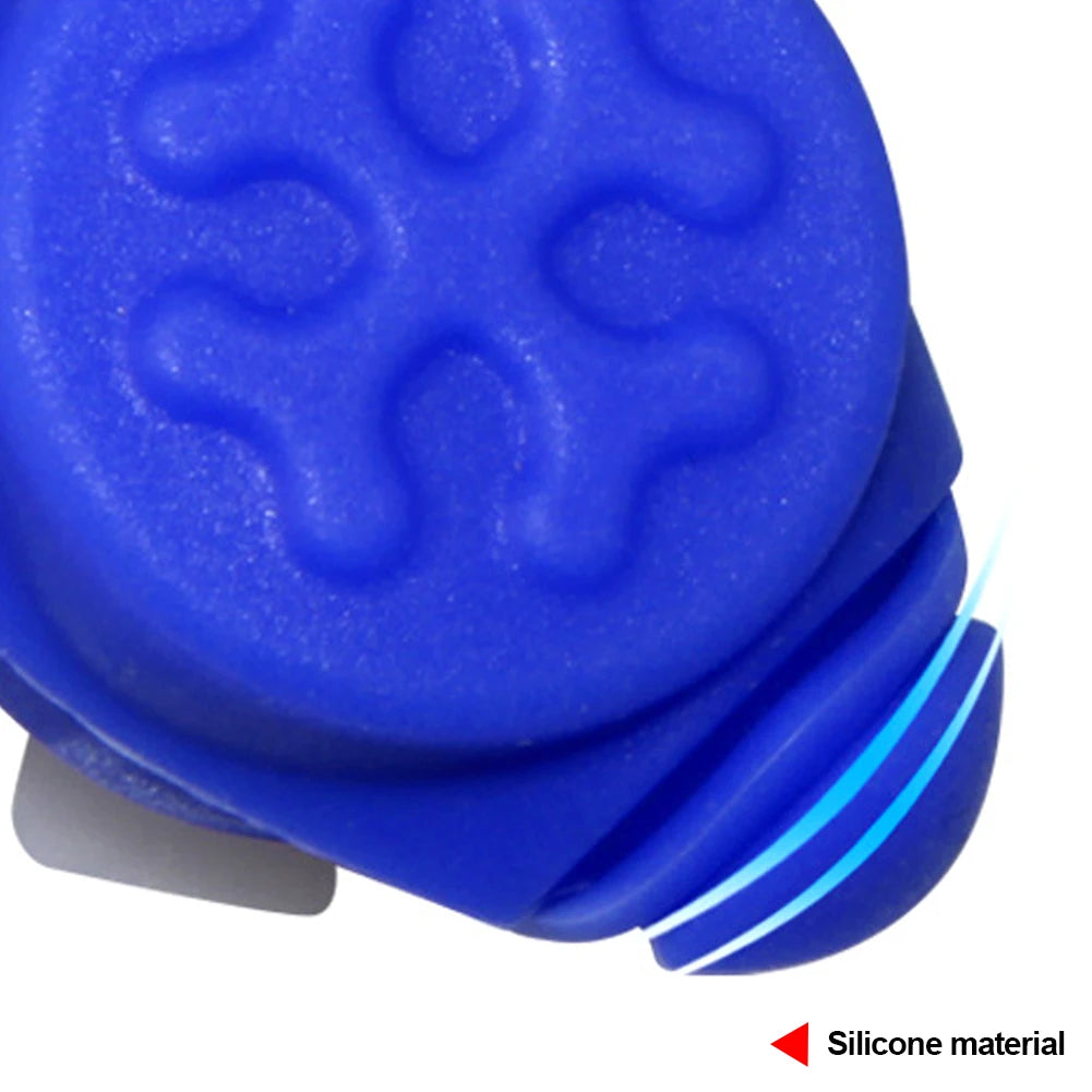 LED silicone pet pendant – flashing glow light collar accessory for dogs, safe and luminous for night visibility.