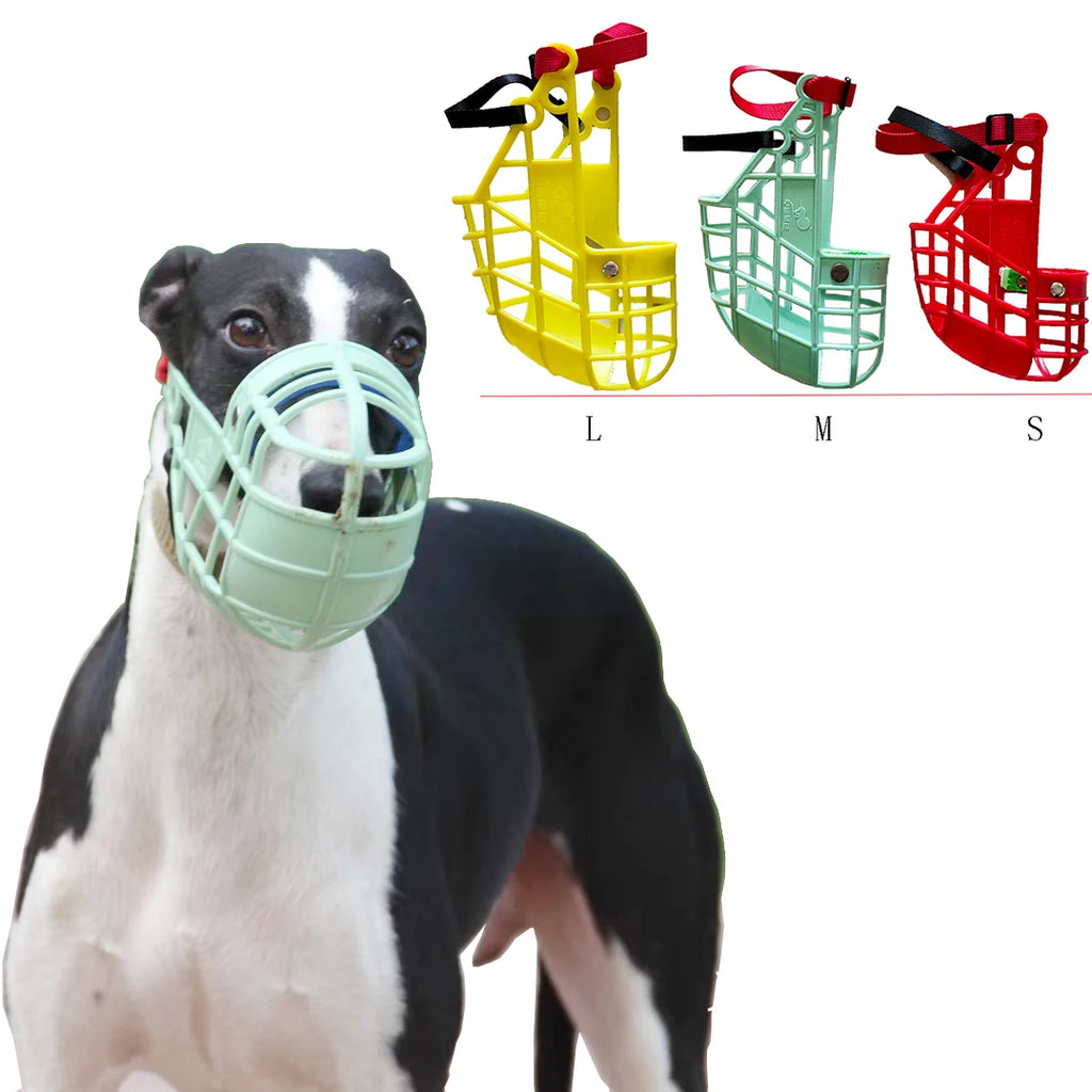 Adjustable plastic dog muzzle – anti-biting and anti-barking basket-style mouth cover for dogs in sizes S/M/L.