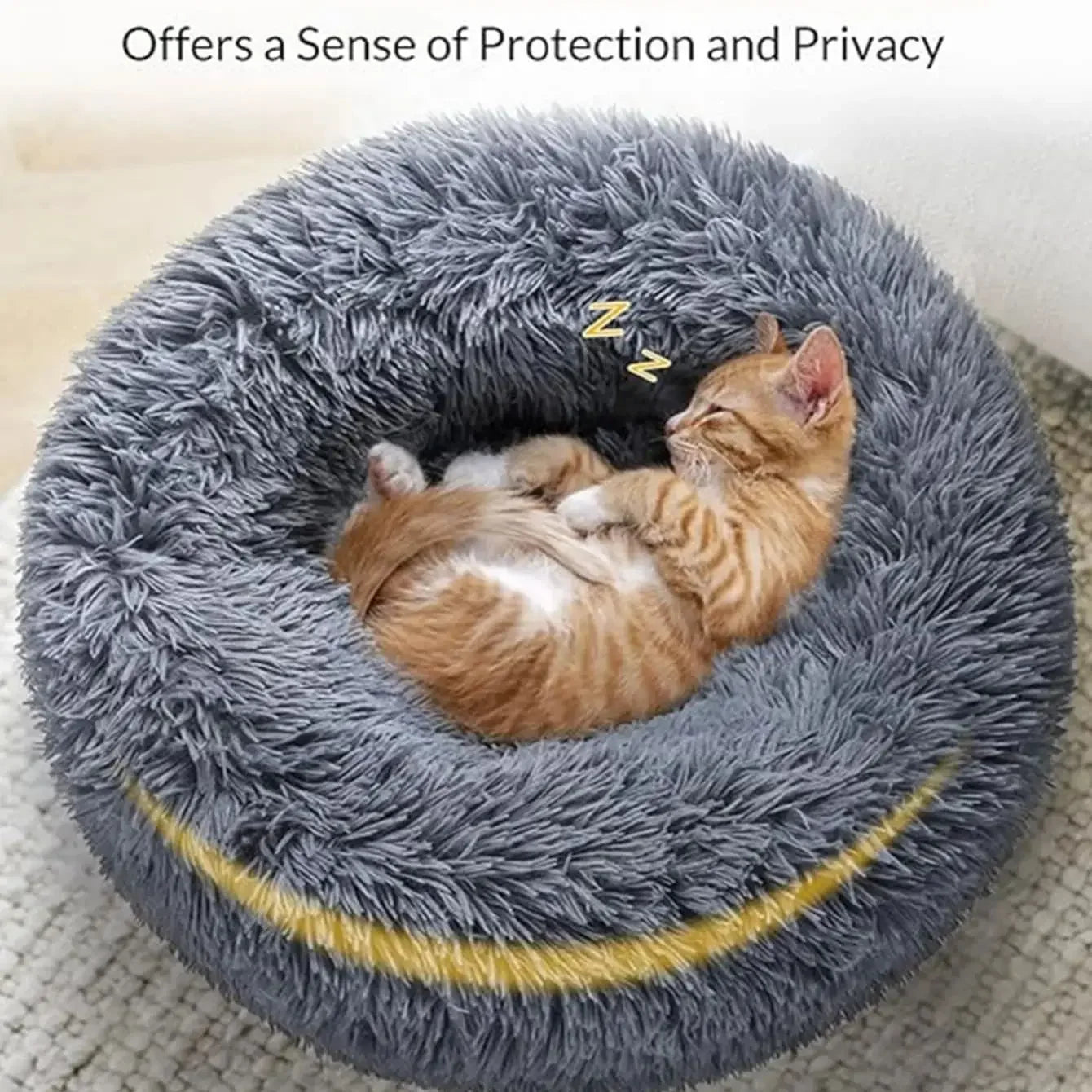 Soft plush round pet bed for cats and dogs – warm and comfortable sleeping bed in multiple sizes.